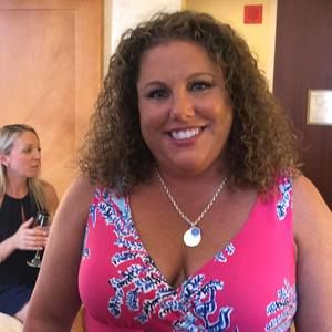 Meet your Posher, Debbie